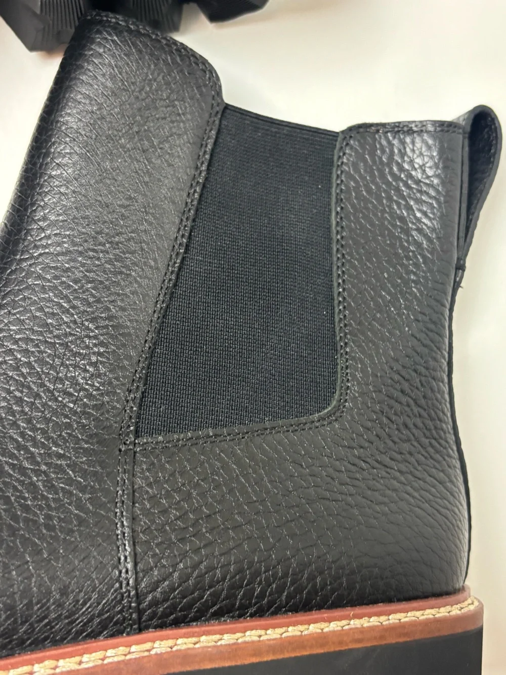 Madewell sleek black
